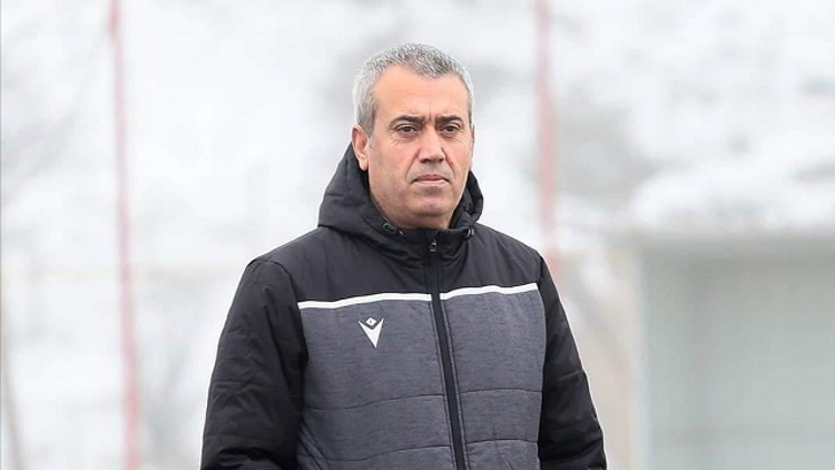 Kemal Özdeşi istifadan oyuncuları döndürmüş Yeni Malatyasporda sıcak gelişme...