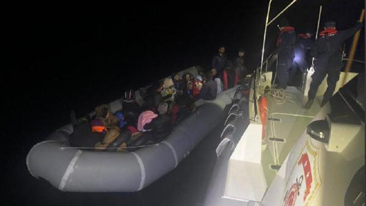 Kuşadasında 34 kaçak göçmen yakalandı
