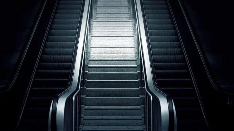 Rüyada merdiven görmek ne anlama gelir? Rüyada merdivenden çıkmak ve inmek anlamı