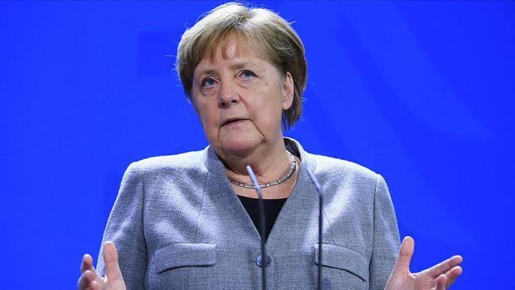 Merkel: Almanya’da insanların güvenliğini sağlamak en öncelikli görevimiz