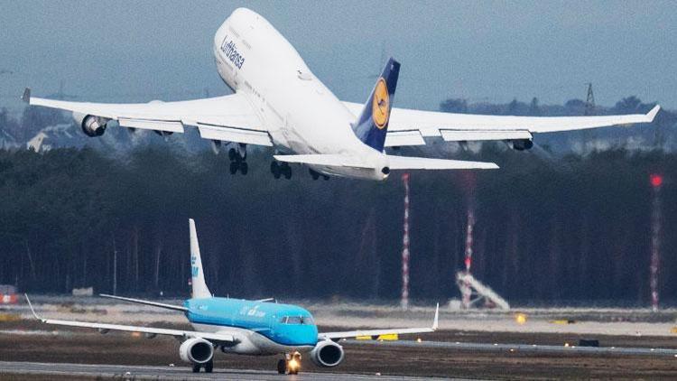 Lufthansa, Tahran ve Çin’e uçuşlarını durdurdu