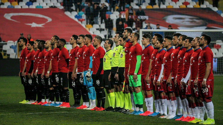 Hilmi Bozok: Her anlamda kenetlenen camialar üst lig hedefine ulaşacak