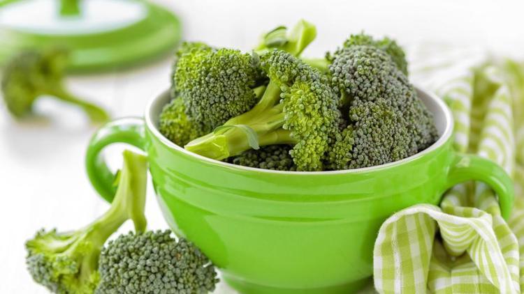 Brokolinin faydaları nelerdir brokoli neye iyi gelir
