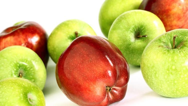 Elmanın faydaları nelerdir Sarı, kırmızı ve ekşi elma faydaları