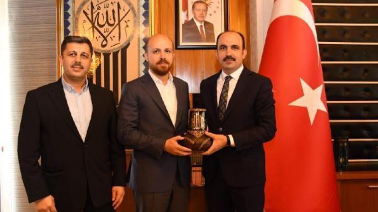Bilal Erdoğan, Konya Büyükşehir Belediye Başkanını ziyaret etti