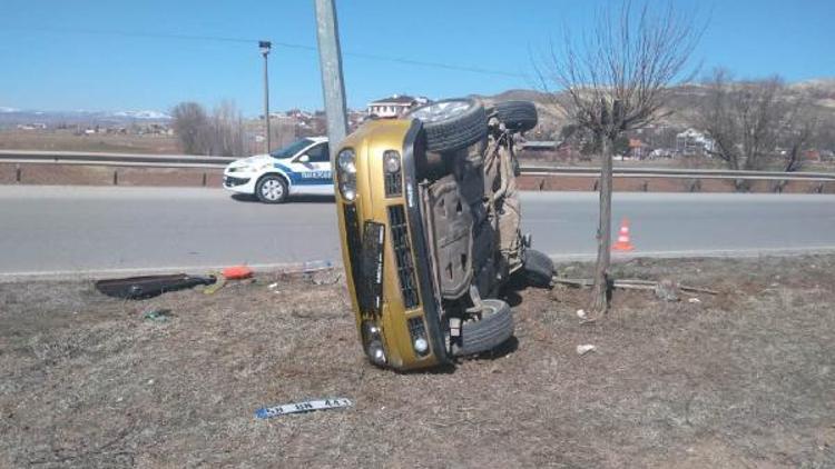 Gemerekte takla atan otomobilin sürücüsü yaralandı