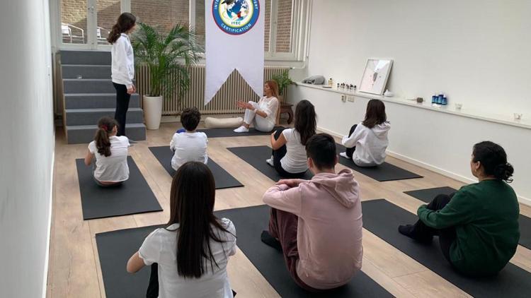 IYEC Yoga Sertifikası dünyaya yayılıyor