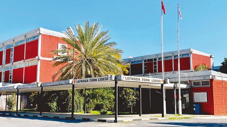 Lisede istismar skandalı