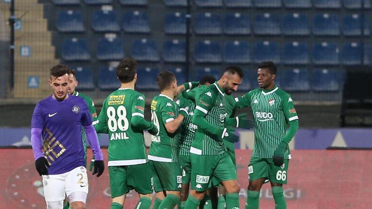 Bursaspor, puan kaybına rağmen iddiasını sürdürüyor