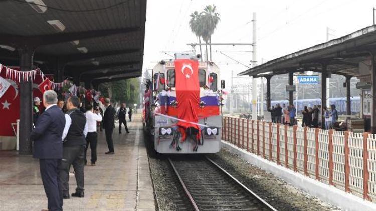 Atatürkün Adanaya gelişinin 97nci yıl dönümü törenle kutlandı