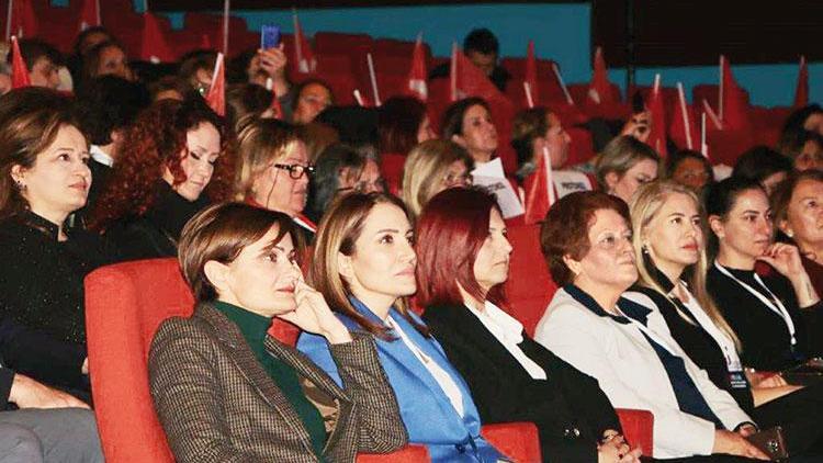 Son dakika haberleri: Büyük tepki... Kızdıran kongre Kariyerimi bitirdim dedi adaylıktan çekildi