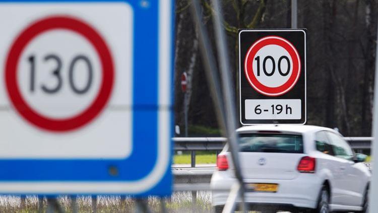 Hollanda’da artık saatte 100 kilometre