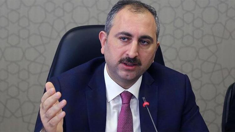 Adalet Bakanı Gül: Stajyer avukatlar 30 Marta kadar izinli sayılacak