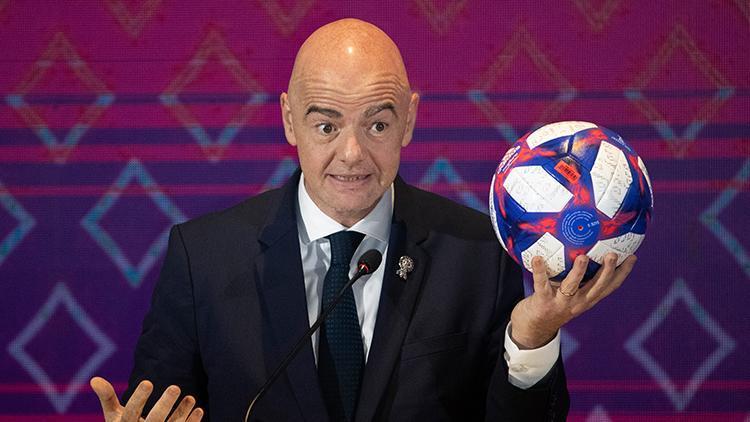 FIFA Başkanı Infantinodan 2021 Dünya Kulüpler Kupasının ertelenmesi talebi