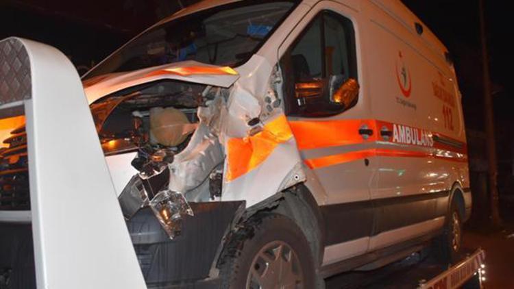 Ambulansın çarptığı çift öldü, sürücü serbest