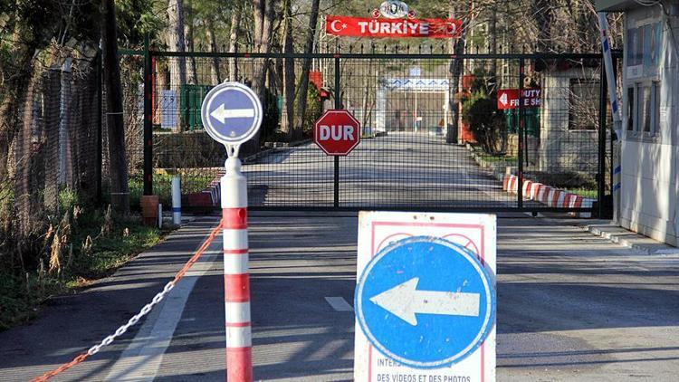 Son dakika haberleri... Corona Virüs önlemi: Avrupaya açılan sınır kapıları yolcu giriş - çıkışlarına kapatıldı
