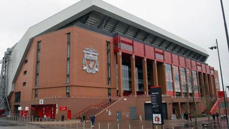 Liverpool, stat görevlilerini mağdur etmeyecek