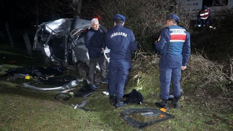 Samsunda hafif ticari araç devrildi: 1 ölü, 2 yaralı