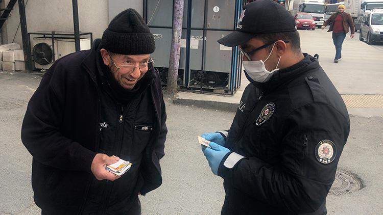 İstanbulda yaşlılar yasağa uymadı Kimlikte 74 yaşında çıktı, O kadar büyük değilim dedi