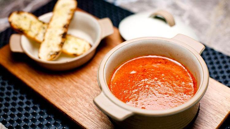 Sütsüz domates çorbası tarifi