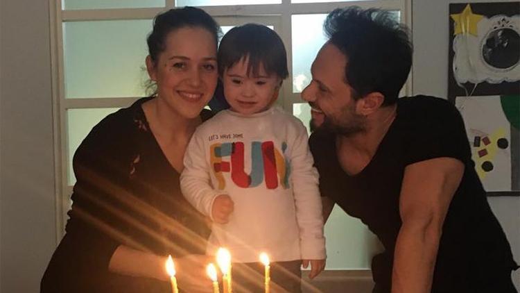 Özgün oğlu Edizin doğum gününü kutladı: Gülen yüzün solmasın bir tanem