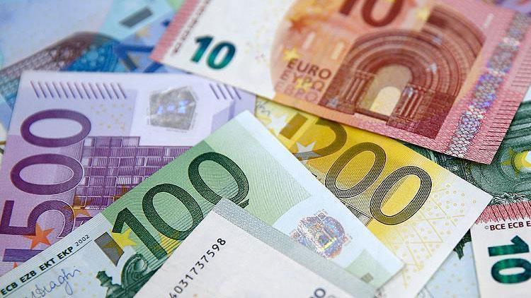Euro Bölgesi bankaları yüzde 2lik kredi kullanacak