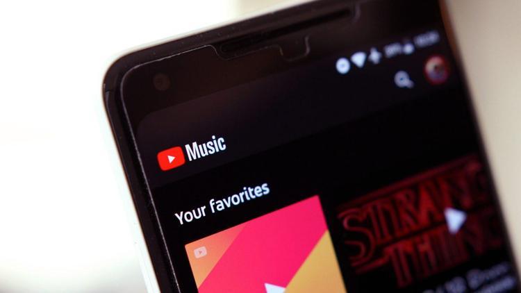 YouTube Music şarkı sözlerini de artık paylaşıyor