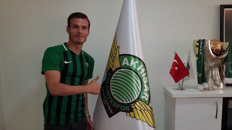 Akhisarspor’da İzlandalı Bjanarson takımın vazgeçilmezi oldu