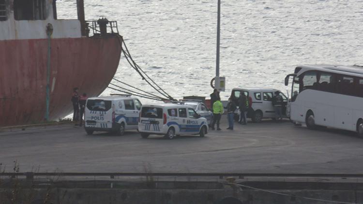 Haydarpaşa’da gemideki TIR şoförleri karantina yurduna alındı