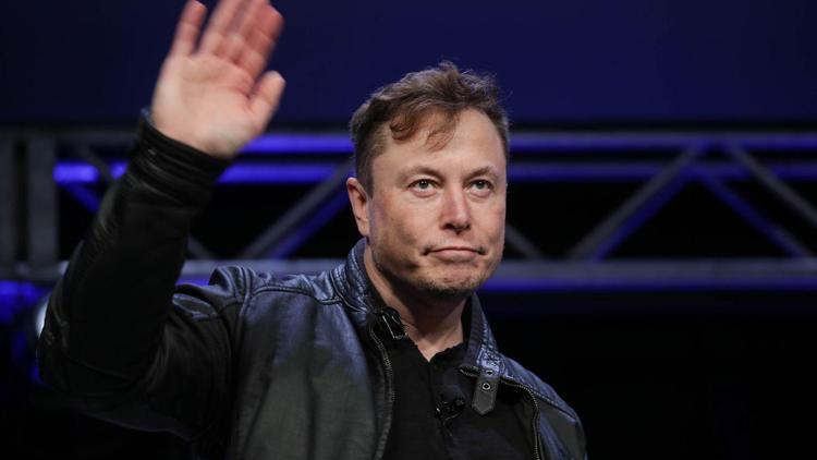 Elon Musk New Yorka yüzlerce solunum cihazı bağışlıyor