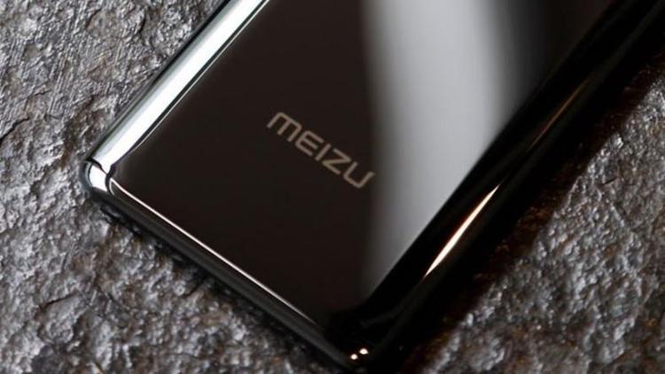 Meizu 17, arka yüzünde 5 kamerasıyla beraber geliyor