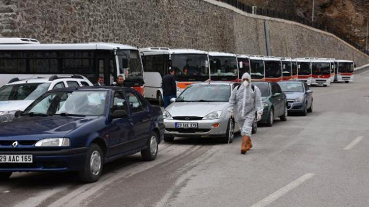 Gümüşhanede araçlar, ücretsiz dezenfekte ediliyor