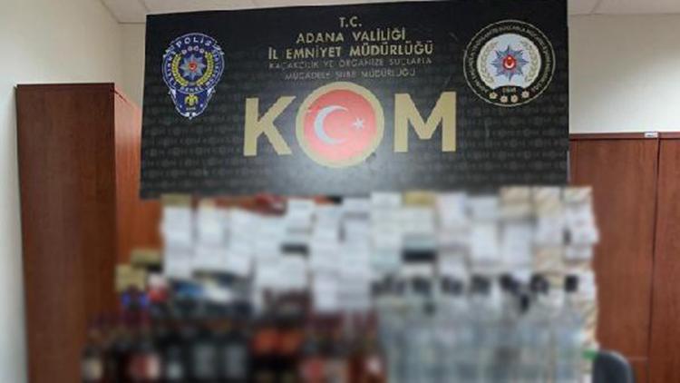 Adanada Mısır Çarşısındaki dükkanda kaçak içki ve sigaralar bulundu