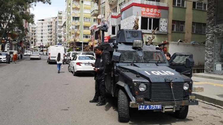 Diyarbakırda polisten evde kal uyarıları
