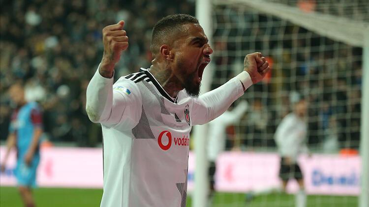 Beşiktaşta yol ayrımı 4 futbolcu yolcu...