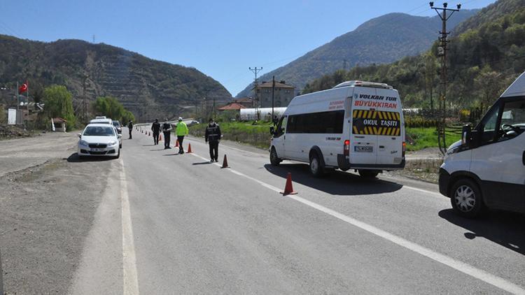 Bartının Ulus ilçesine araç kısıtlaması devam ediyor