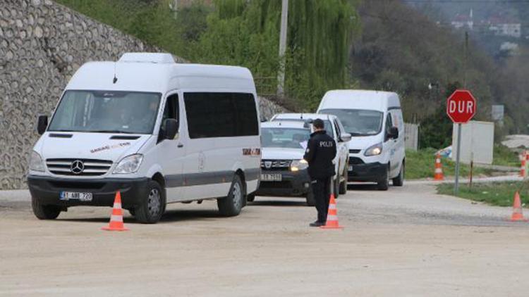 Giriş ve çıkış sınırlaması getirilen Yığılcada denetimler sürüyor