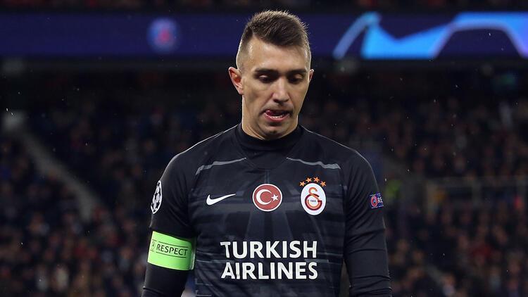 Galatasaraydan Fernando Musleraya yeni sözleşme Maaşı düşünüyor...