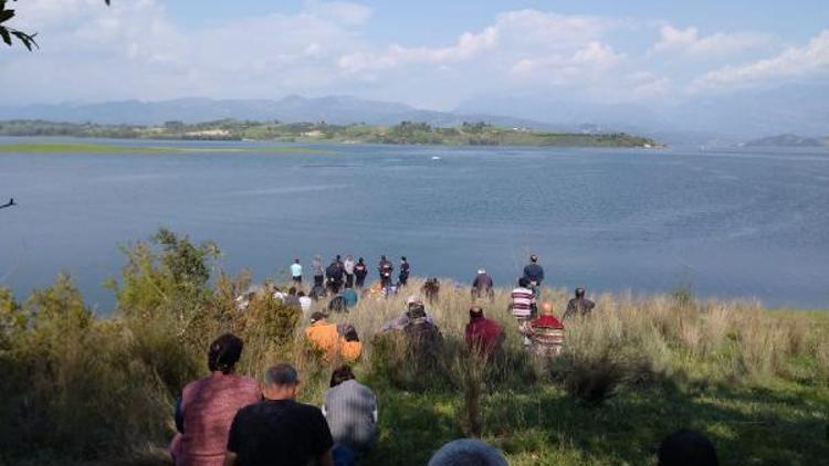 Baraj gölünde tekne battı: 18 yaşındaki Mustafa kayıp