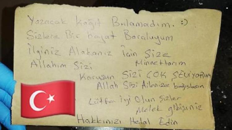 Koronavirüsü yenip, bıraktığı notla duygulandırdığı sağlıkçıları ziyaret etti