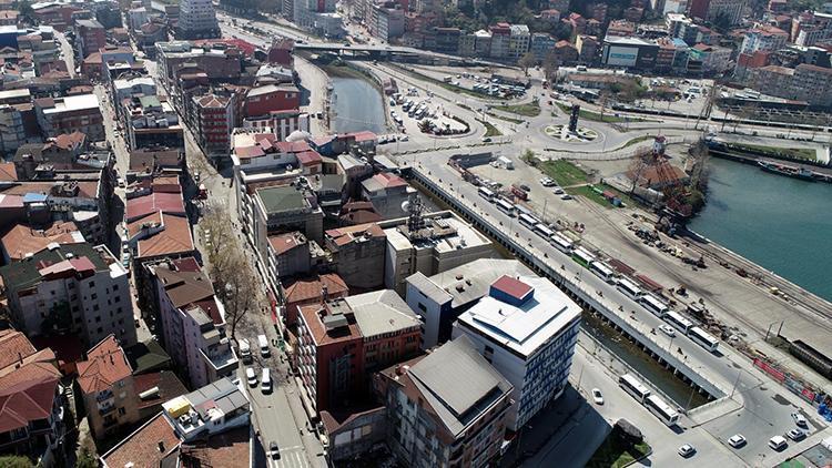 Zonguldakta, sokağa çıkma yasağı öncesi hareketlilik