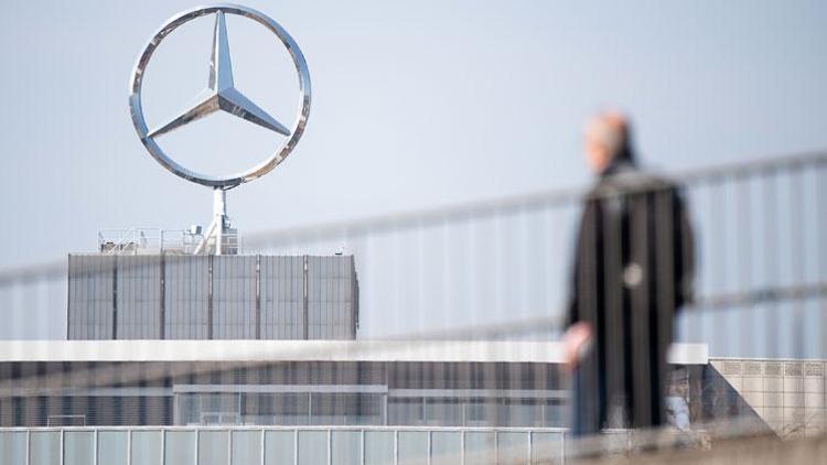 Daimler Benz de kademeli olarak üretime başlıyor