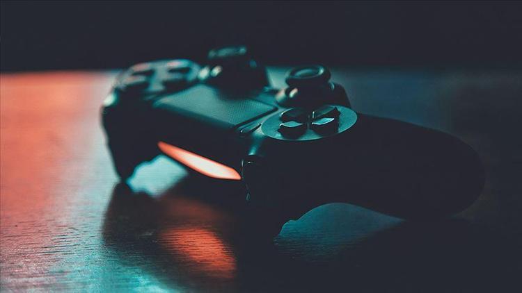 Evde kalanlar online oyunda FIFA, PUBG ve LOLu tercih etti