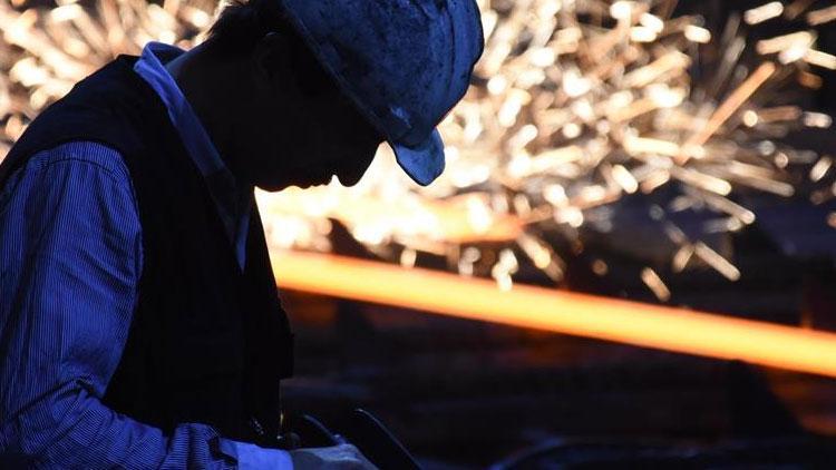 Demir çelik üreticileri ithalatta vergi artışından memnun