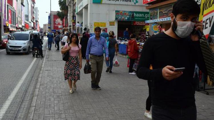 Adanada Ramazan alışverişi hareketliliği