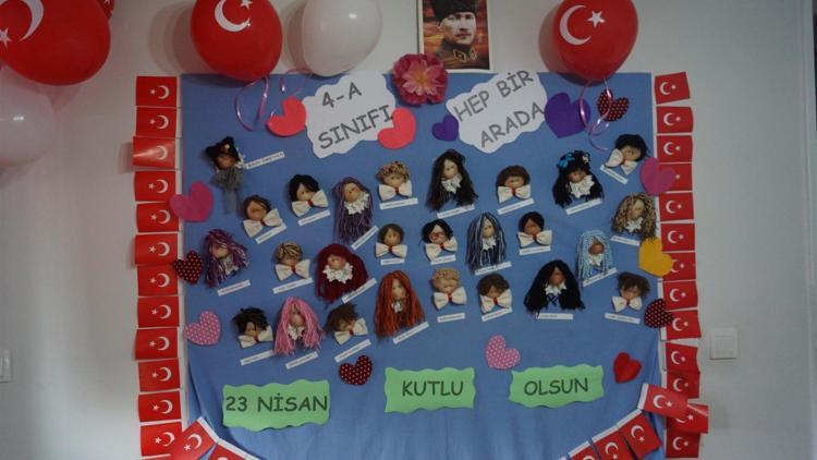 23 Nisan için çocuklarını böyle bir araya topladı