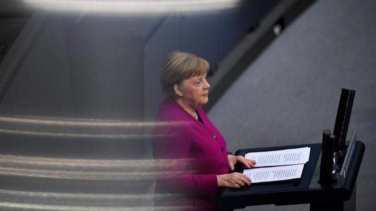 Son dakika haberler: Salgında kötü haberi Merkel duyurdu