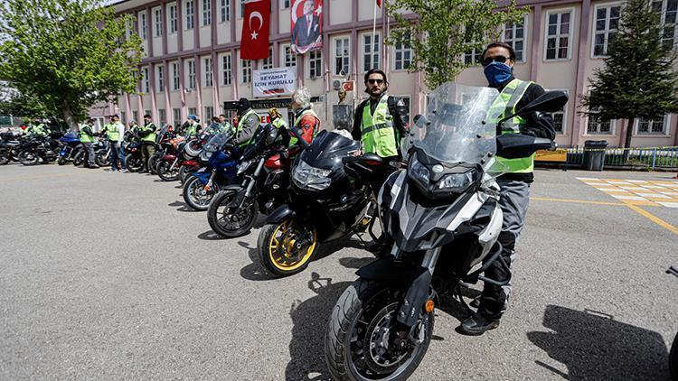 Motosikletli Vefa Sosyal Destek gönüllüleri işbaşı yaptı