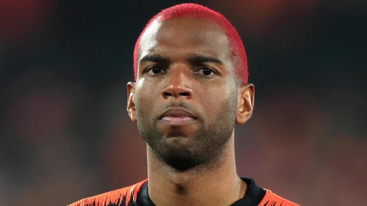 Galatasaraya Ryan Babel müjdesi Ajaxın kararını corona virüs değiştirdi