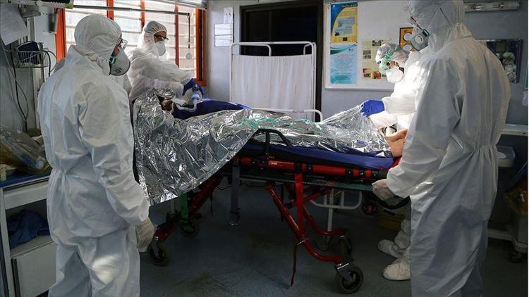 Fransada corona virüsten can kaybı 22 bin 856ya yükseldi